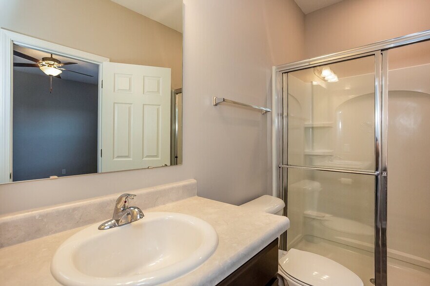 Building Photo - 386 Thunderwood Dr