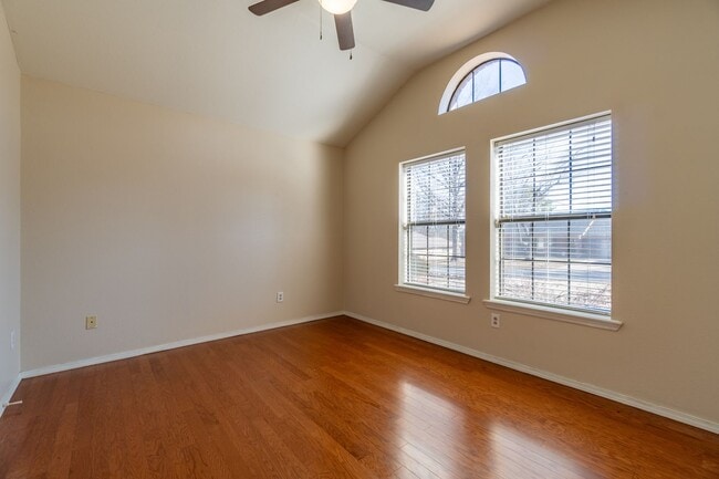 Building Photo - 1505 N 9th St