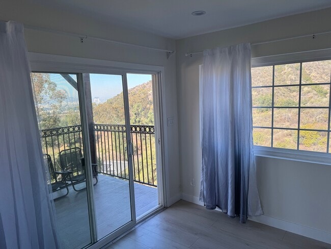 Primary Photo - 2303 Pennerton Dr