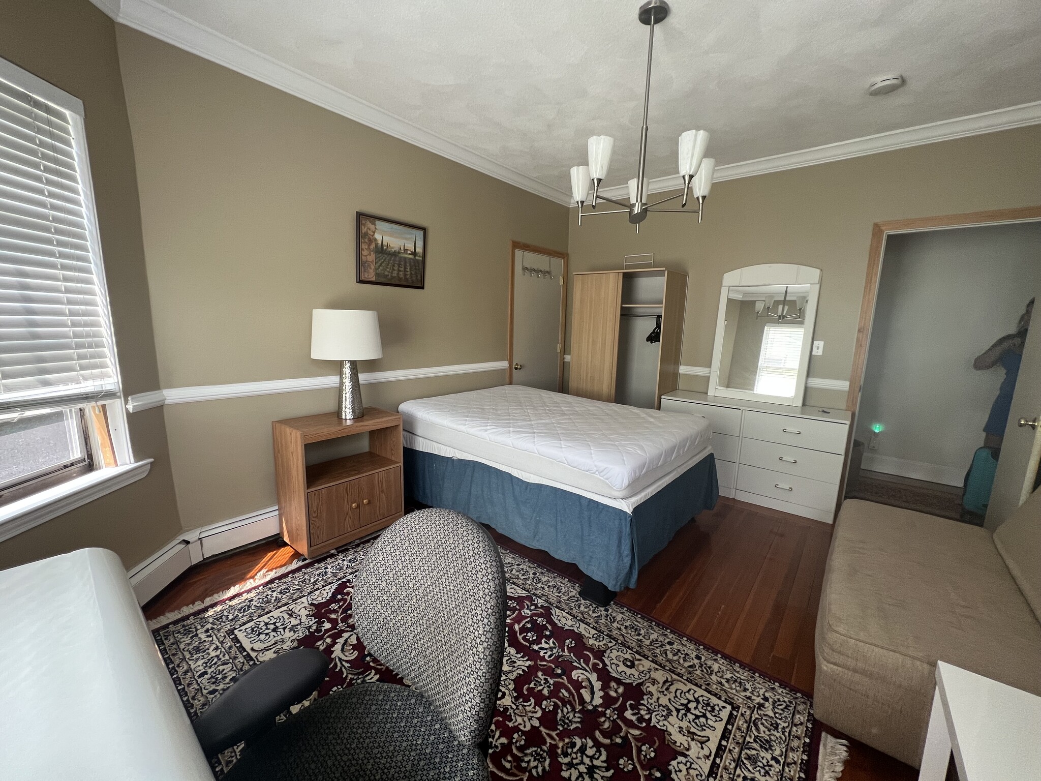 Furniture Included: Bed# 4 - 558 Washington St