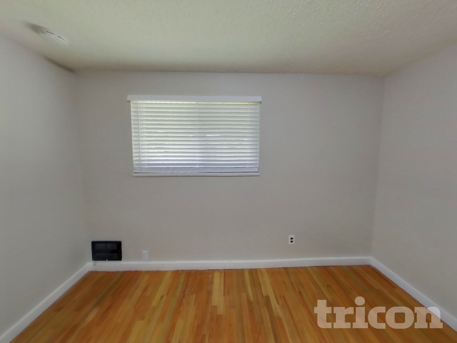 Building Photo - 12306 86 Ave E