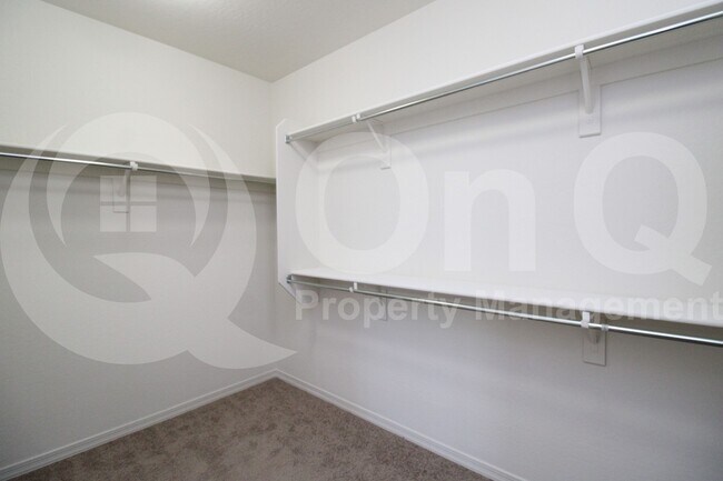 Building Photo - 26018 N 52nd Ln