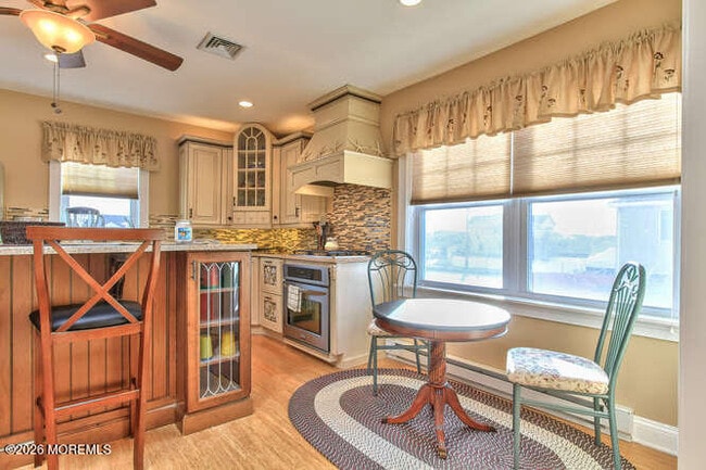 Building Photo - 106 Elizabeth Ave