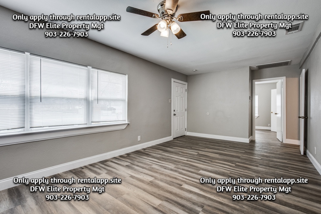 Building Photo - 1059 Lyle St