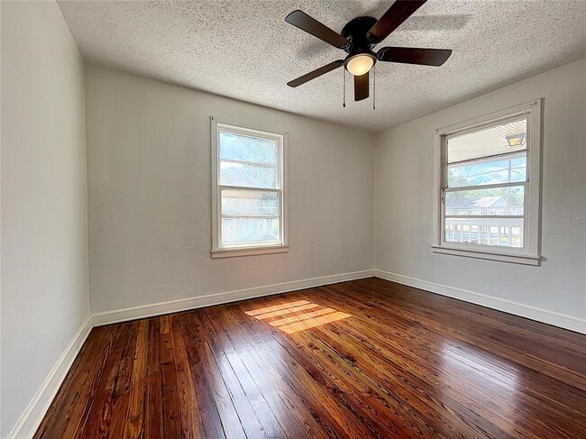 Building Photo - 2938 Avenue G NW