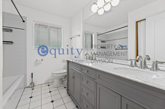Building Photo - 8894 S 540 E