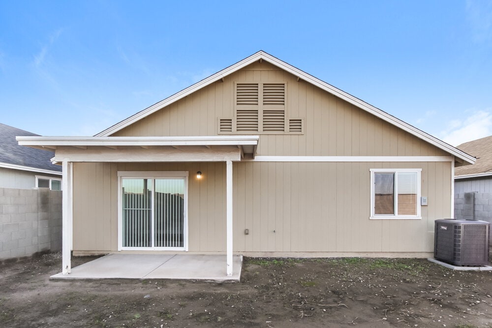 Building Photo - 3862 W Tamarisk St