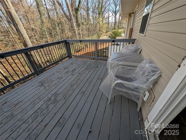 Building Photo - 5020 Winding Jordan Ln