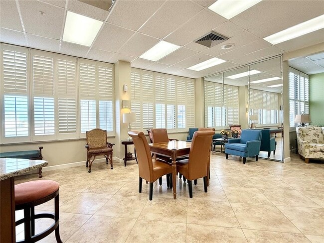 Building Photo - 3047 S Atlantic Ave