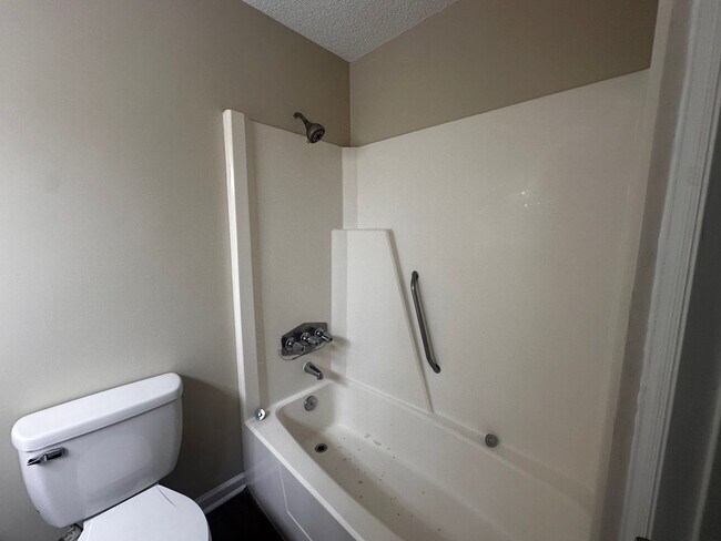 Building Photo - 797 Timber Way Court