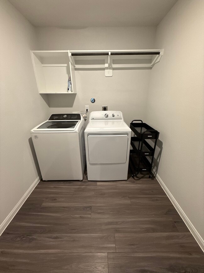 Building Photo - 13269 Musky Dr