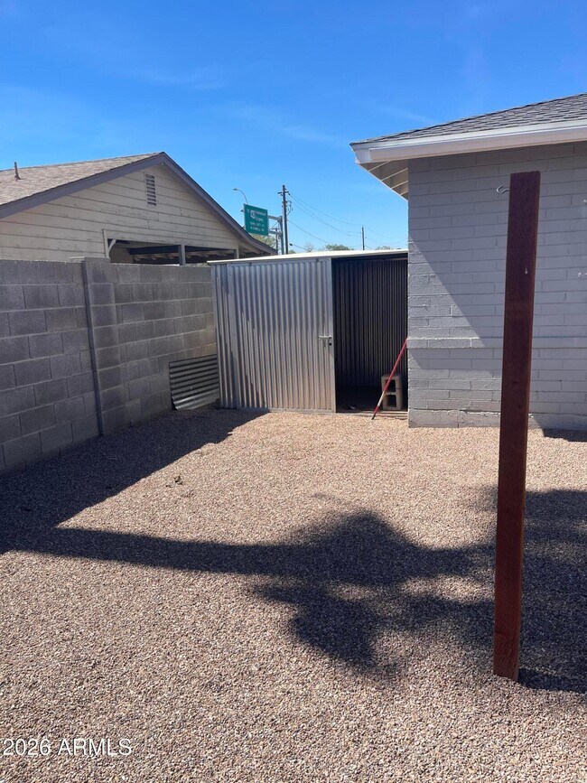 Building Photo - 1811 N 44th St