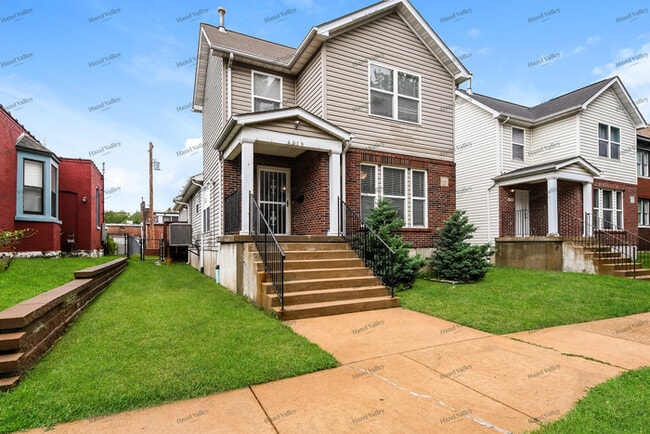 Building Photo - 4219 Swan Ave