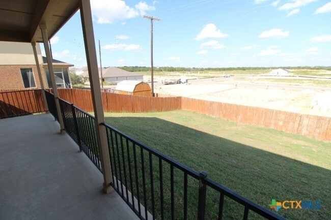 Building Photo - 2306 Jesse Dr