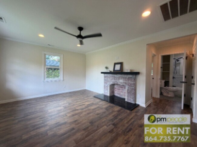 Building Photo - Adorable Belton 2/1 Home Available Now!