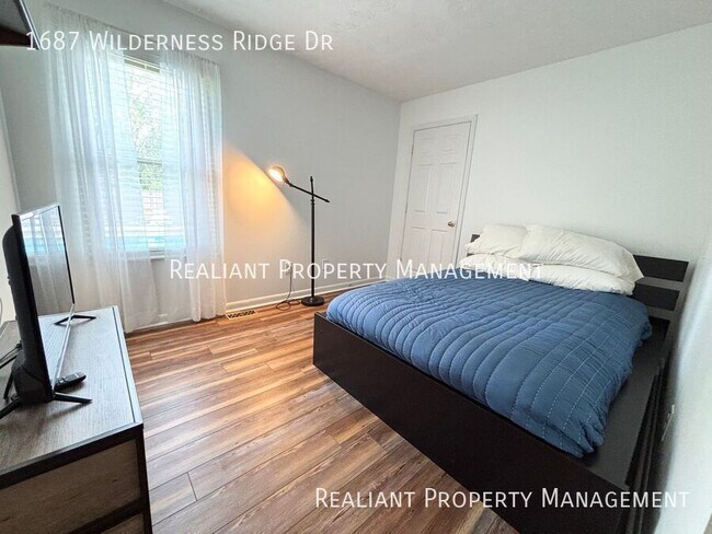 Building Photo - 1687 Wilderness Ridge Dr