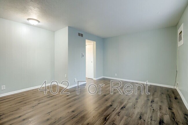 Building Photo - 1015 N 47th Ave