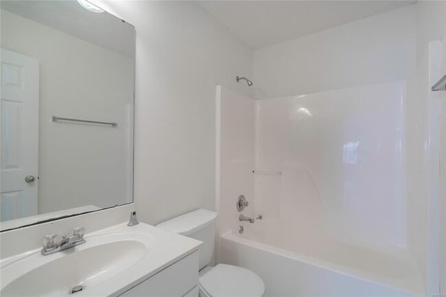 Building Photo - 8978 Stoneridge Pl