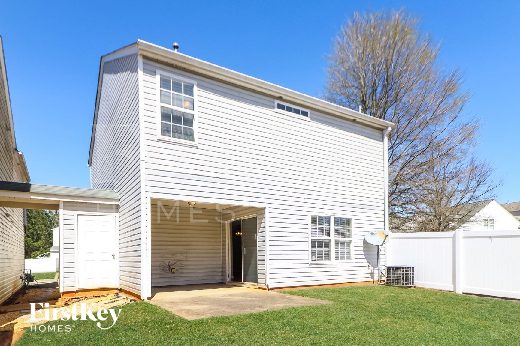 Building Photo - 5220 Sky Ridge Way