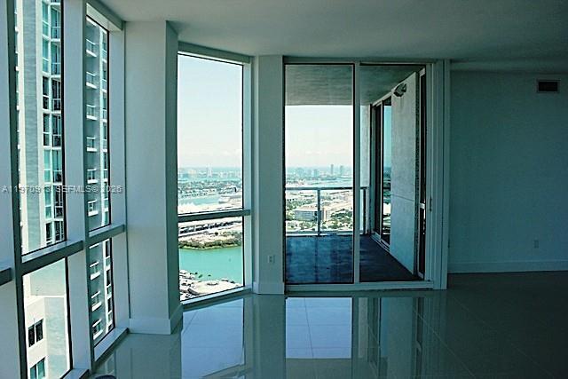 Building Photo - 253 NE 2nd St