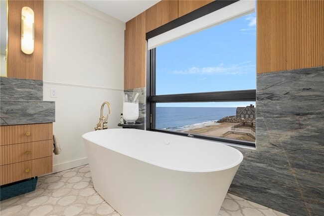 Building Photo - 41 Atlantic Ave