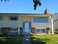 Building Photo - 537 E Garland Ave