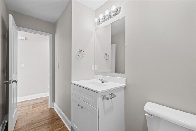 Building Photo - Pristine 3 Bed 2 Bath Home in Dalton