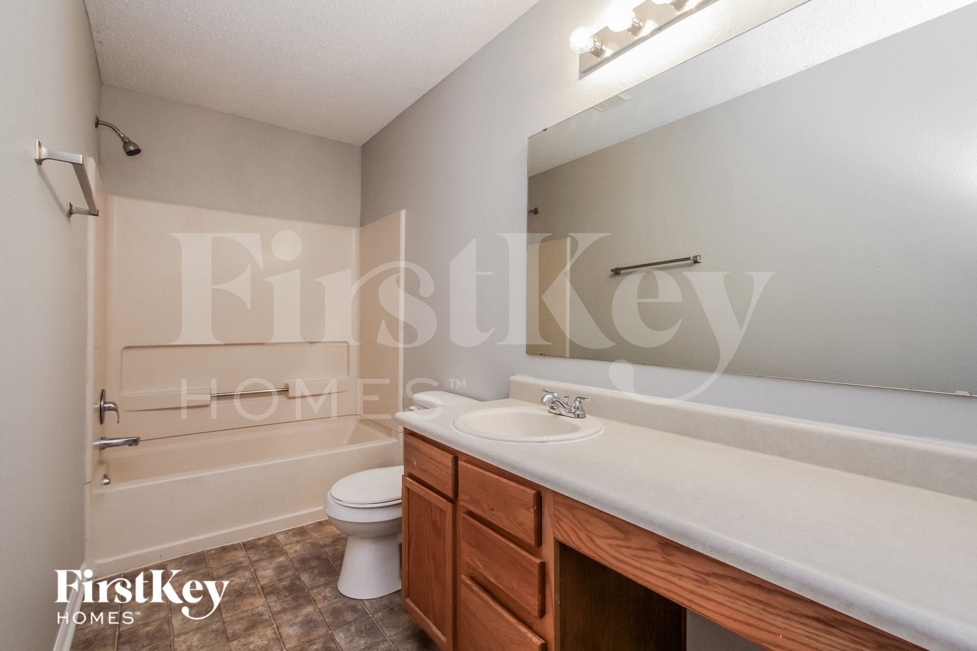 Building Photo - 10870 Sweetsen Rd