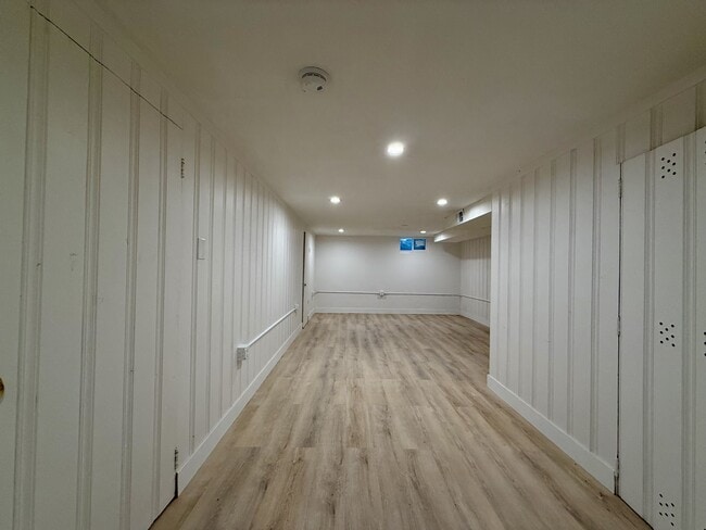 Building Photo - 1415 S Jackson St