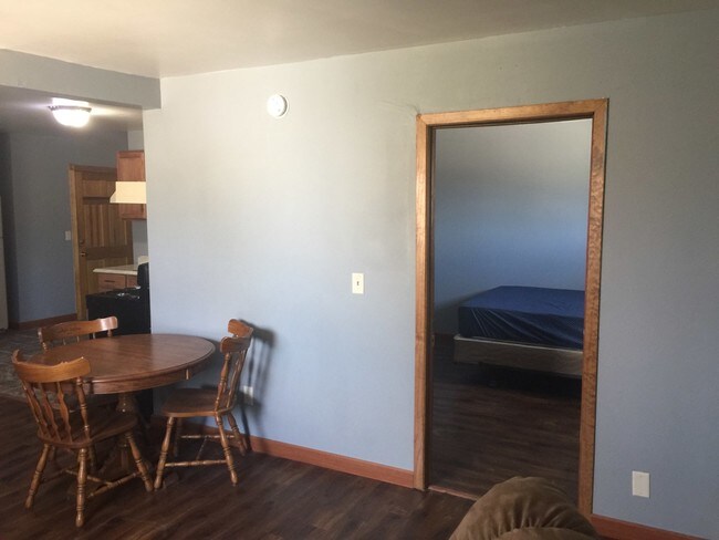 Building Photo - 1005 41st Ave