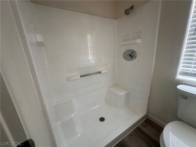 Building Photo - 6504 Eagle Creek Ln