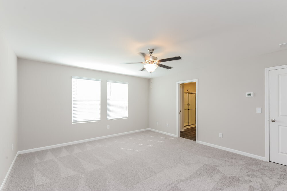 Building Photo - 198 Pond Ct