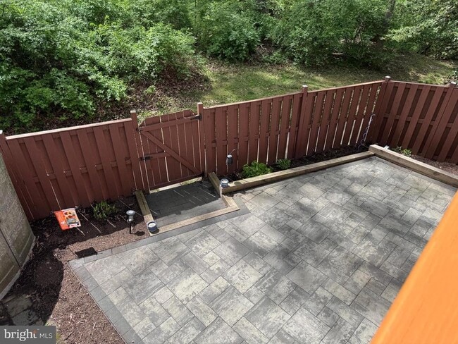 Building Photo - 3034 Sugar Ln