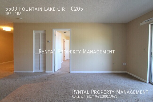 Building Photo - 5509 Fountain Lake Cir