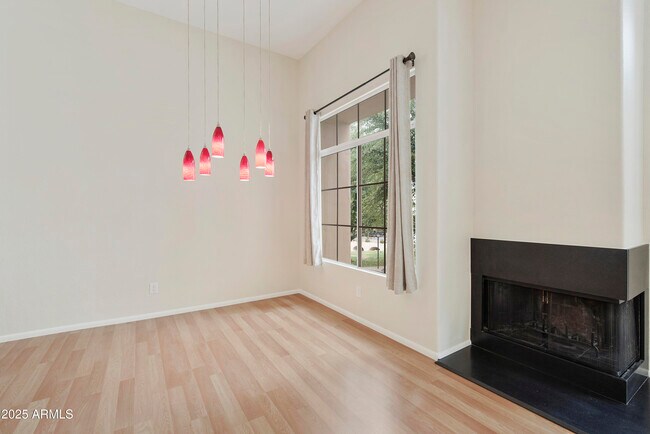 Building Photo - 11333 N 92nd St
