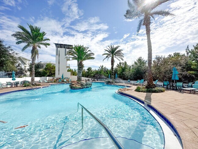 Building Photo - New, exclusive 3200 sq ft 4 bedroom/3.5bat...