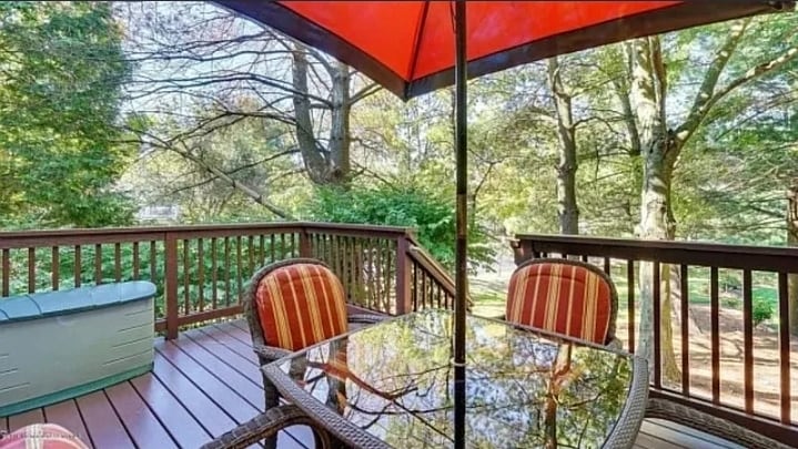 Building Photo - 8 Harrow Ln