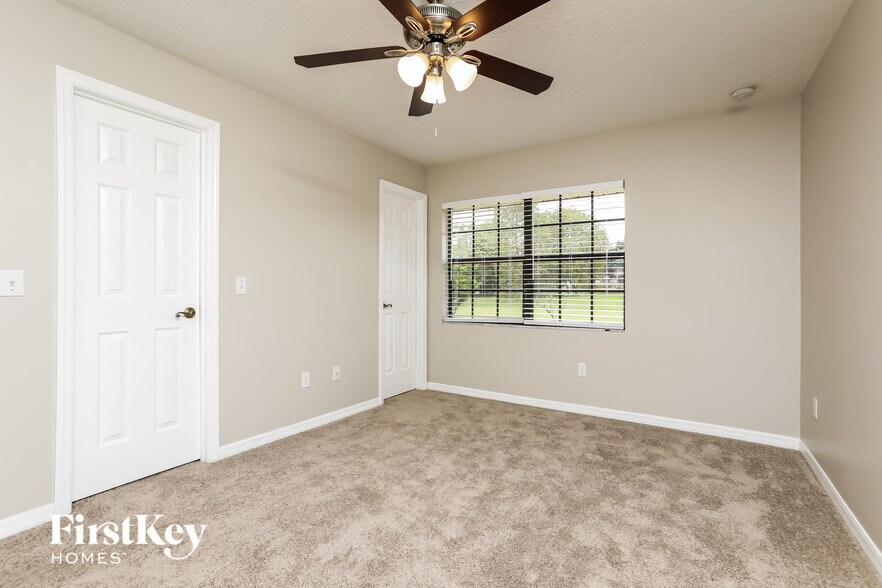 Building Photo - 36828 Sundance Dr