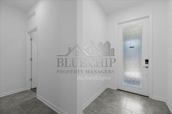 Building Photo - 3042 Country Side Dr