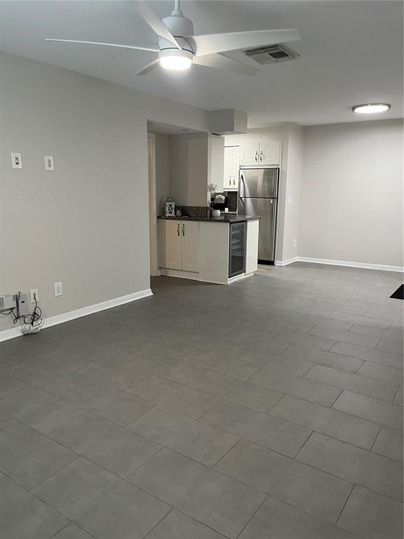 Building Photo - 528 Golden Raintree Pl