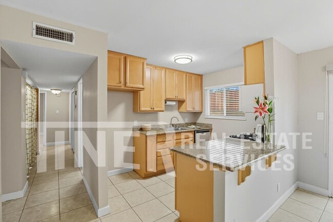 Building Photo - 1411 Michael Way