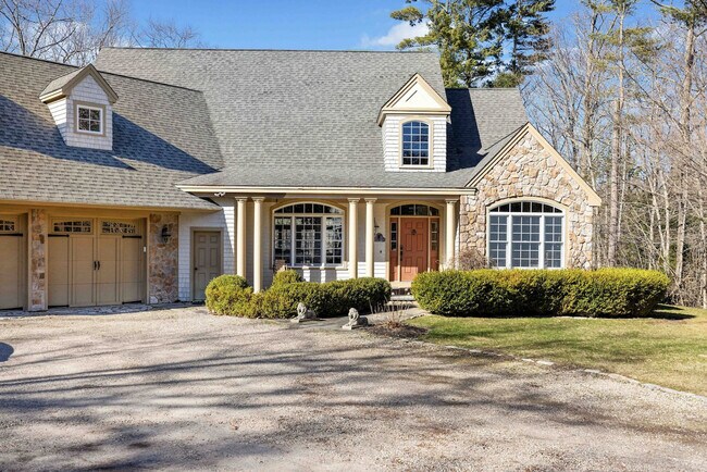 Building Photo - 9 Fox Run Rd