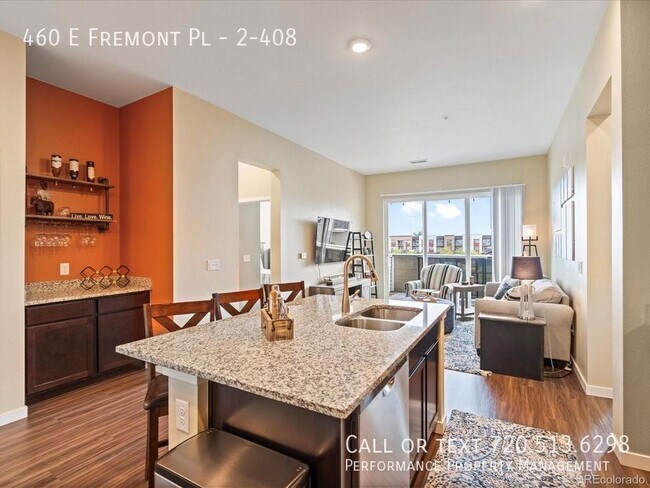 Building Photo - 460 E Fremont Pl