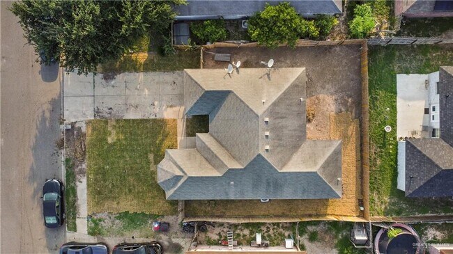 Building Photo - 4208 Flamingo Ave