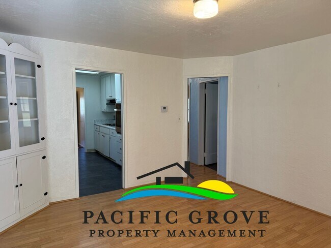 Building Photo - Delightful 3-Bedroom, 2 bath home in Pacif...