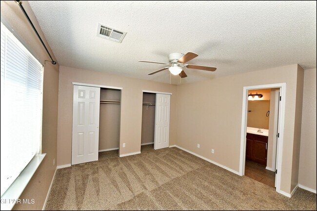 Building Photo - 12976 Enrique Gomez Dr