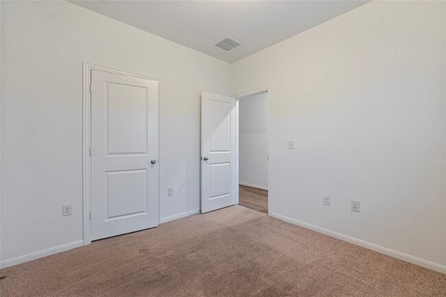 Building Photo - 149 Biscayne Dr