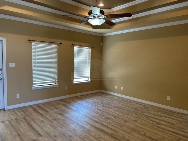 Building Photo - 203 Weeping Willow Ct