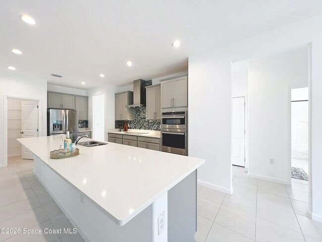 Building Photo - 414 Loymer Cir