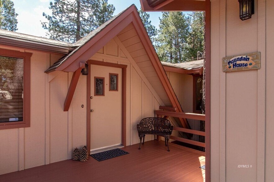 Building Photo - 25316 Marion Ridge Dr